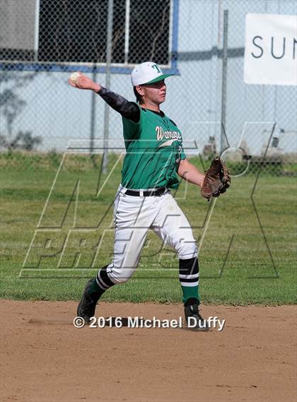 Thumbnail 1 in West @ Tehachapi photogallery.
