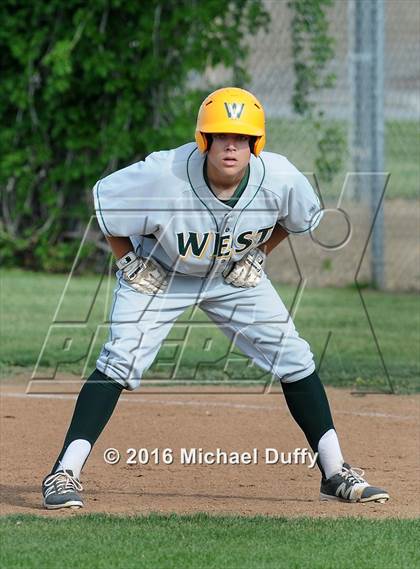 Thumbnail 3 in West @ Tehachapi photogallery.