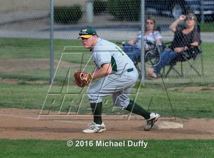 Thumbnail 1 in West @ Tehachapi photogallery.