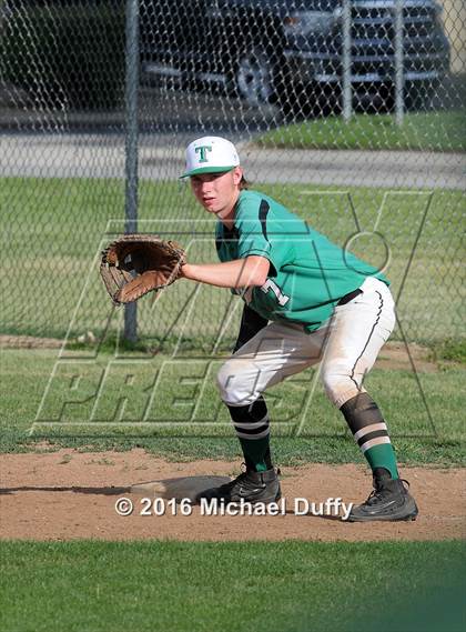 Thumbnail 3 in West @ Tehachapi photogallery.