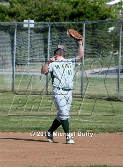 Thumbnail 2 in West @ Tehachapi photogallery.