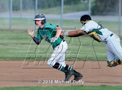 Thumbnail 1 in West @ Tehachapi photogallery.