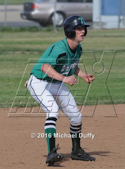 Thumbnail 2 in West @ Tehachapi photogallery.