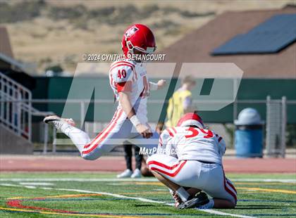 Thumbnail 2 in Chaparral vs Regis photogallery.