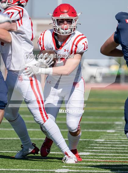 Thumbnail 2 in Chaparral vs Regis photogallery.