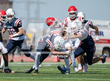 Thumbnail 2 in Chaparral vs Regis photogallery.