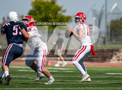 Thumbnail 1 in Chaparral vs Regis photogallery.