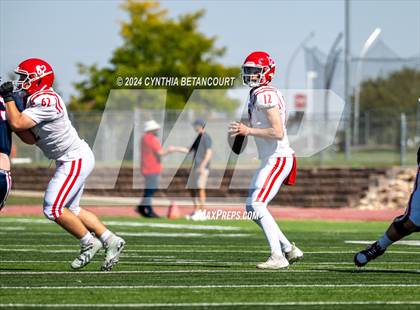 Thumbnail 2 in Chaparral vs Regis photogallery.