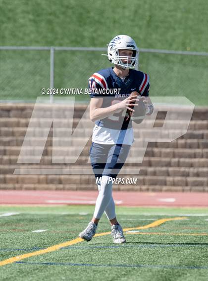 Thumbnail 2 in Chaparral vs Regis photogallery.