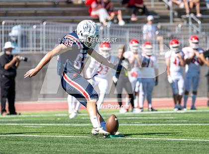 Thumbnail 1 in Chaparral vs Regis photogallery.