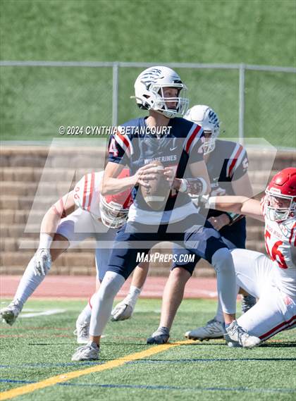 Thumbnail 2 in Chaparral vs Regis photogallery.