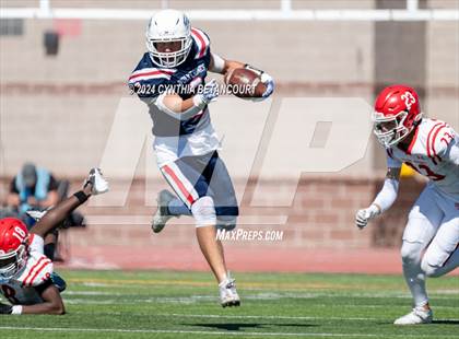 Thumbnail 3 in Chaparral vs Regis photogallery.