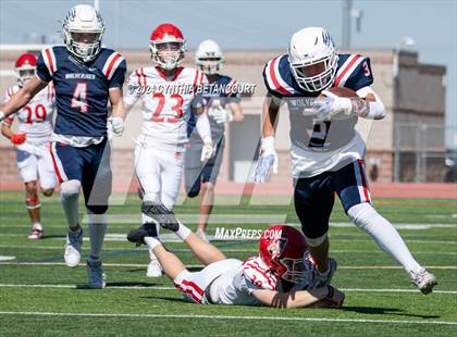 Thumbnail 2 in Chaparral vs Regis photogallery.