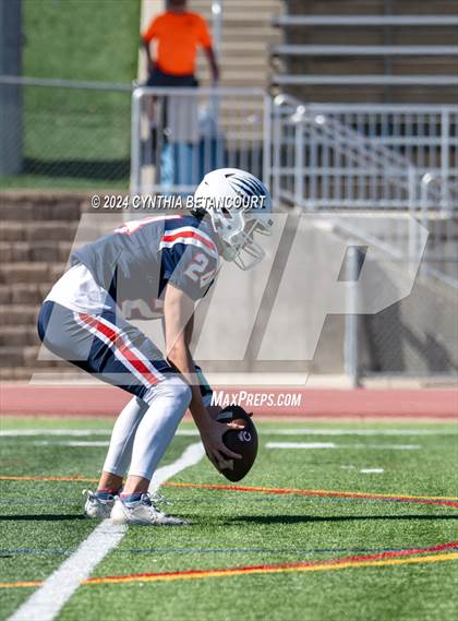 Thumbnail 3 in Chaparral vs Regis photogallery.