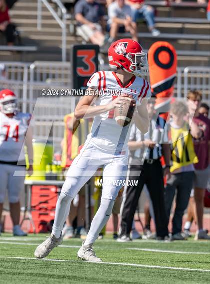 Thumbnail 1 in Chaparral vs Regis photogallery.