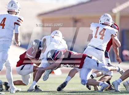 Thumbnail 2 in Mead vs. Fort Morgan (CHSAA 3A Final) photogallery.