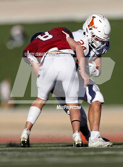 Thumbnail 1 in Mead vs. Fort Morgan (CHSAA 3A Final) photogallery.
