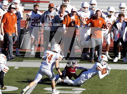 Thumbnail 2 in Mead vs. Fort Morgan (CHSAA 3A Final) photogallery.