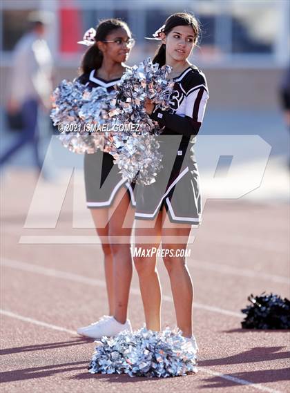 Thumbnail 3 in Mead vs. Fort Morgan (CHSAA 3A Final) photogallery.