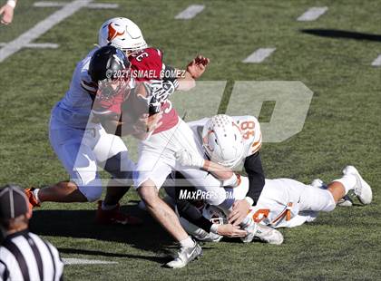 Thumbnail 2 in Mead vs. Fort Morgan (CHSAA 3A Final) photogallery.