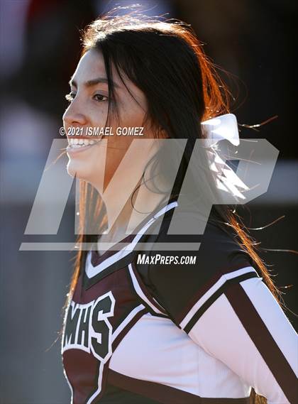 Thumbnail 2 in Mead vs. Fort Morgan (CHSAA 3A Final) photogallery.