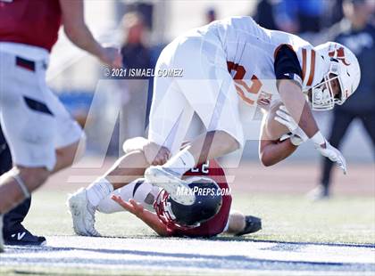 Thumbnail 2 in Mead vs. Fort Morgan (CHSAA 3A Final) photogallery.