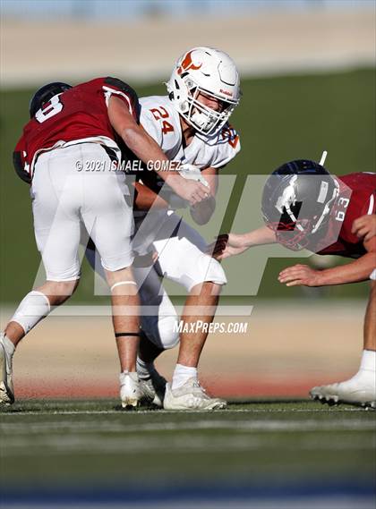 Thumbnail 2 in Mead vs. Fort Morgan (CHSAA 3A Final) photogallery.