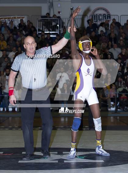 Thumbnail 2 in Section XI Wrestling Championships (Finals) photogallery.