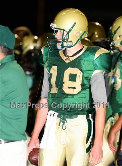 Thumbnail 2 in Brentwood vs. St. Monica photogallery.