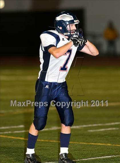 Thumbnail 2 in Brentwood vs. St. Monica photogallery.