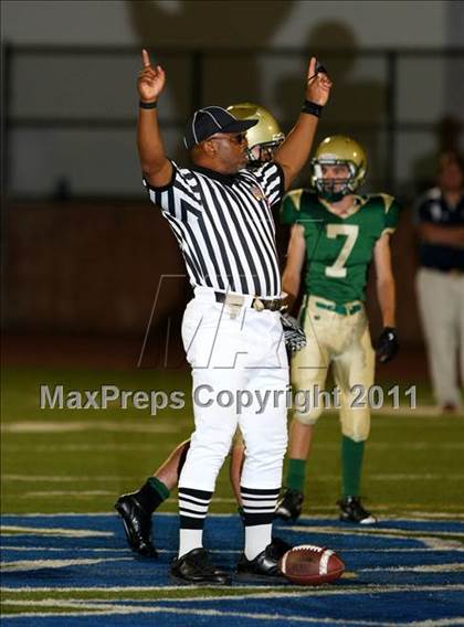 Thumbnail 2 in Brentwood vs. St. Monica photogallery.
