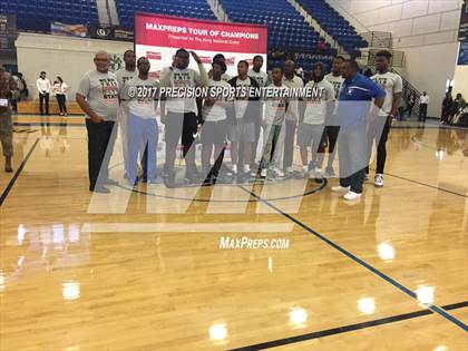 Thumbnail 1 in Dillard TOC Ceremony photogallery.