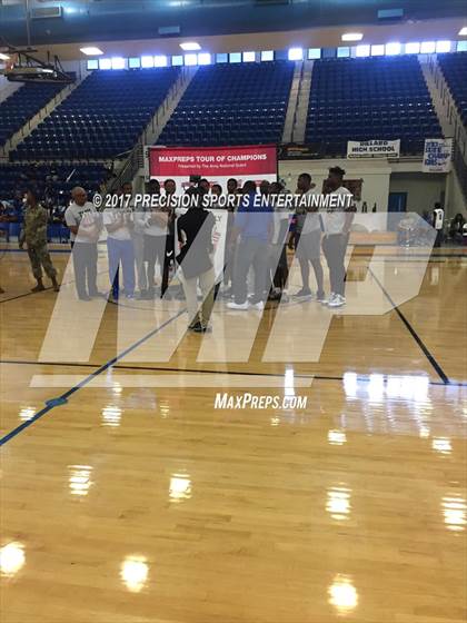 Thumbnail 2 in Dillard TOC Ceremony photogallery.