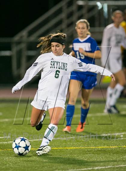Thumbnail 3 in Curtis vs Skyline photogallery.