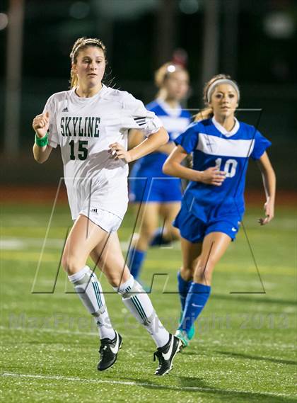 Thumbnail 3 in Curtis vs Skyline photogallery.
