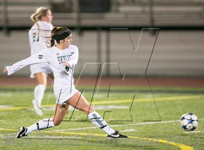 Thumbnail 2 in Curtis vs Skyline photogallery.