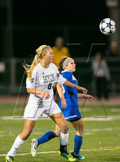 Thumbnail 2 in Curtis vs Skyline photogallery.