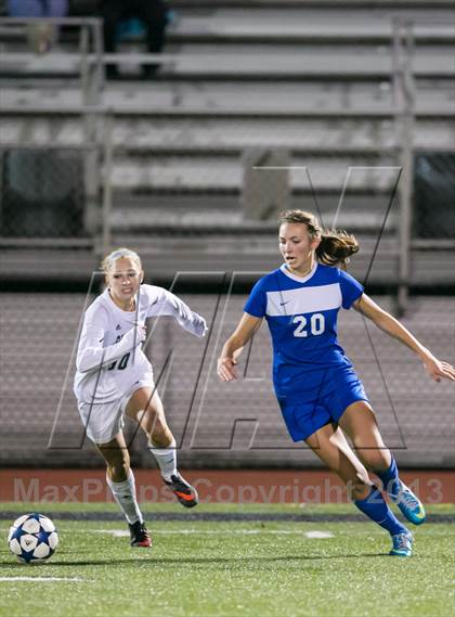 Thumbnail 3 in Curtis vs Skyline photogallery.