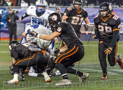 Thumbnail 3 in South Hadley vs. Wahconah Regional (MIAA Division 2 West Final) photogallery.