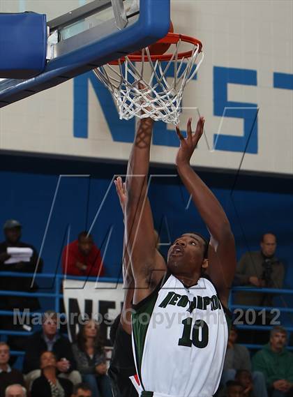 Thumbnail 3 in New Hampton School vs Hargrave Military Academy photogallery.