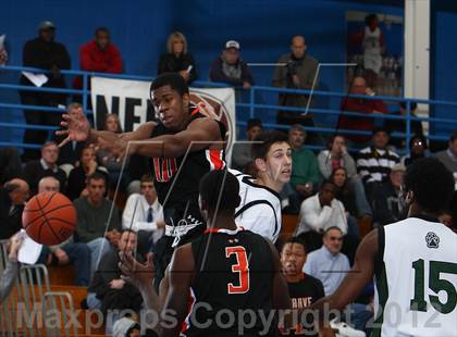 Thumbnail 2 in New Hampton School vs Hargrave Military Academy photogallery.
