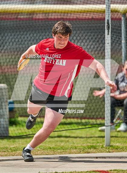 Thumbnail 1 in Spartan Relays (Discus) photogallery.