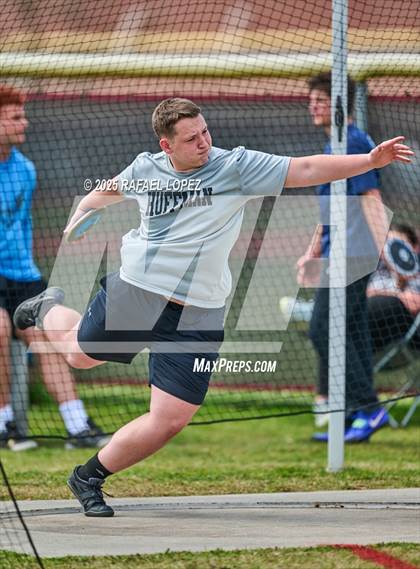 Thumbnail 2 in Spartan Relays (Discus) photogallery.
