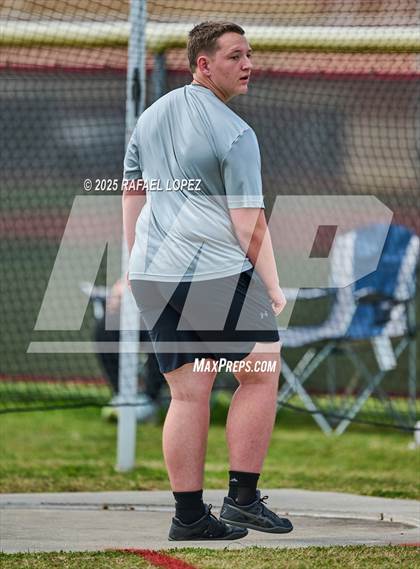 Thumbnail 3 in Spartan Relays (Discus) photogallery.