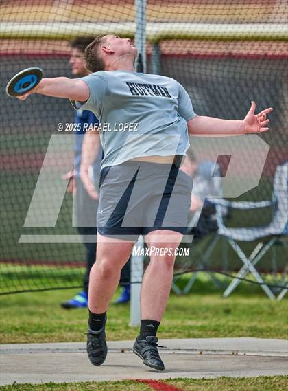 Thumbnail 1 in Spartan Relays (Discus) photogallery.