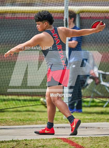 Thumbnail 2 in Spartan Relays (Discus) photogallery.
