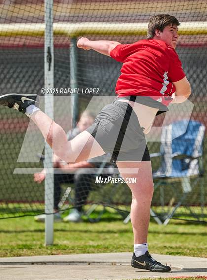 Thumbnail 2 in Spartan Relays (Discus) photogallery.