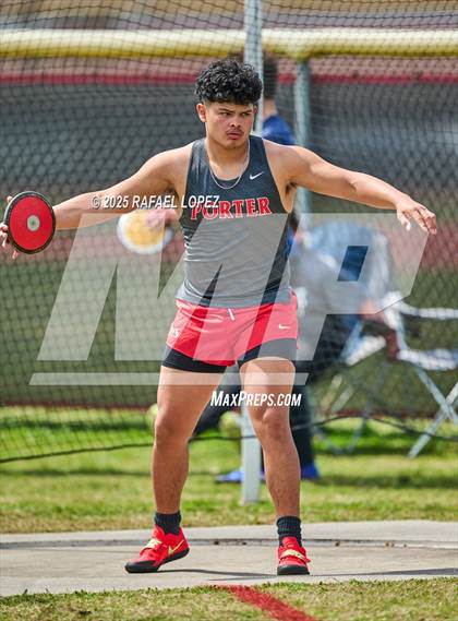 Thumbnail 3 in Spartan Relays (Discus) photogallery.
