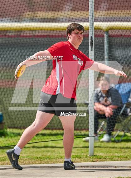 Thumbnail 3 in Spartan Relays (Discus) photogallery.