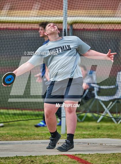 Thumbnail 3 in Spartan Relays (Discus) photogallery.